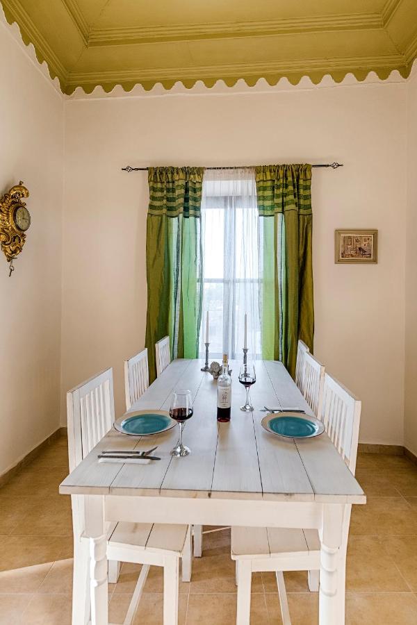 Kristina'S Apartments Rhodes City Dış mekan fotoğraf