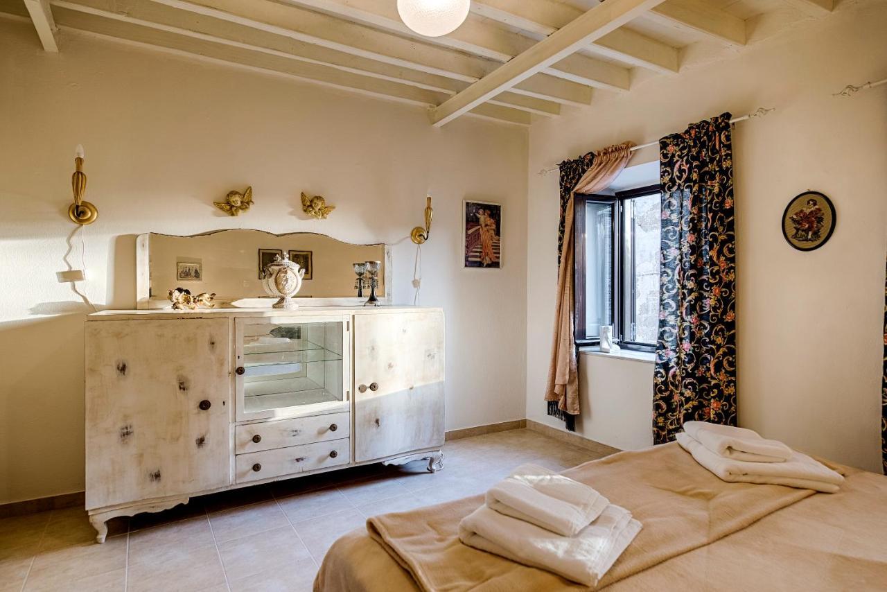 Kristina'S Apartments Rhodes City Dış mekan fotoğraf